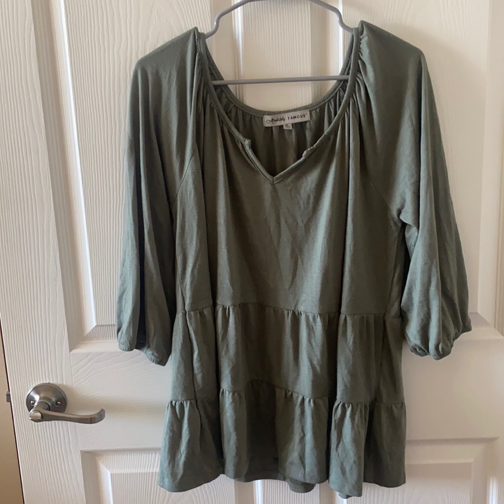 Absolutely Famous XL